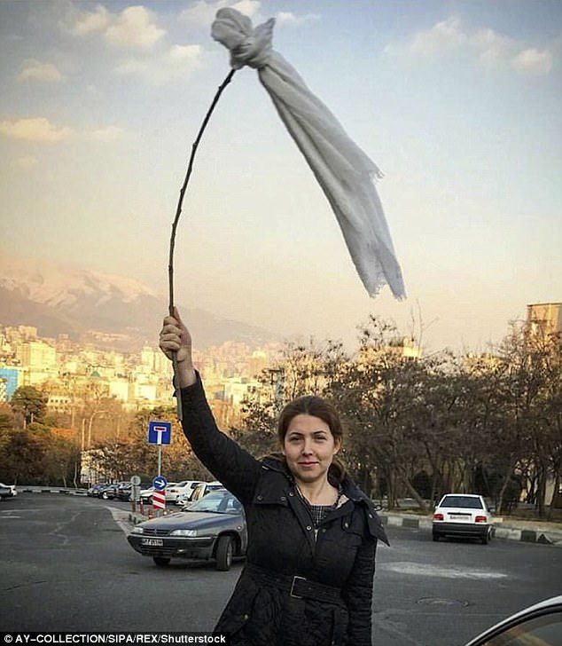 Click to enlarge iran hijab woman 1