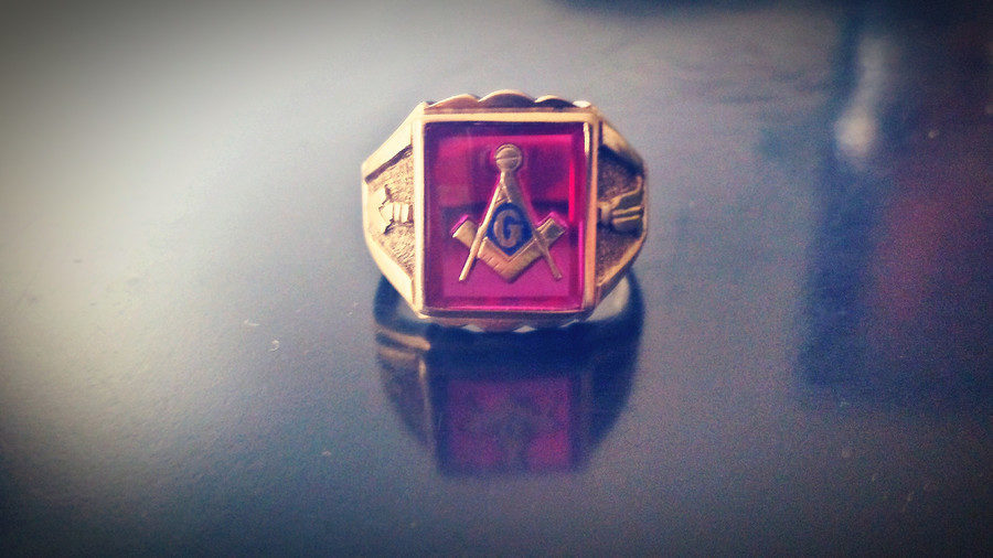 masonic ring