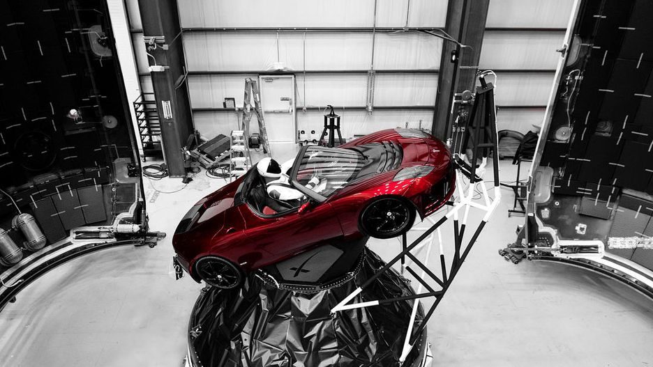 Click to enlarge spacex roadster