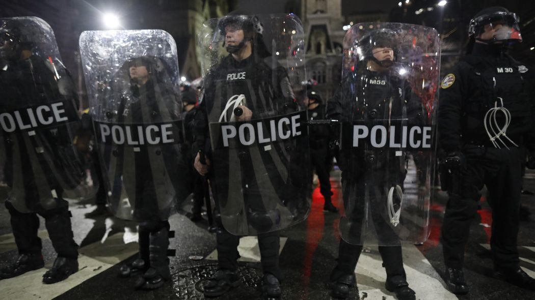 Super Bowl Riots police Eagles