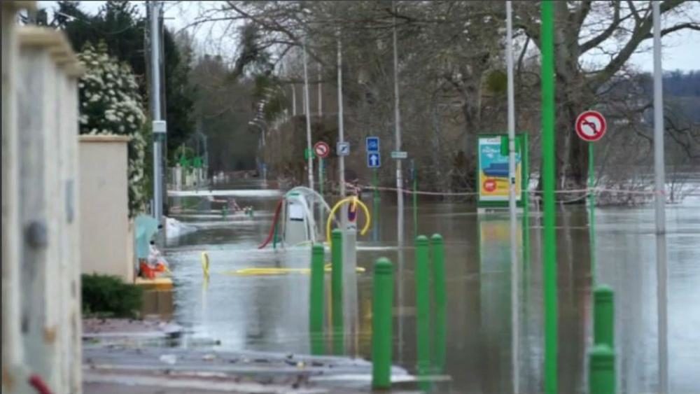 Paris flooding