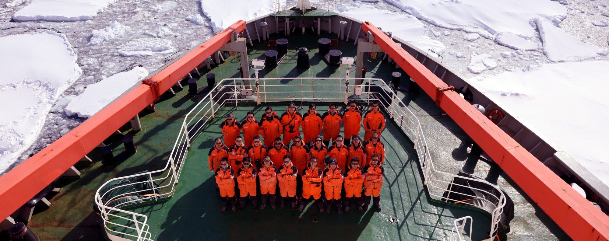 chinese icebreaker arctic