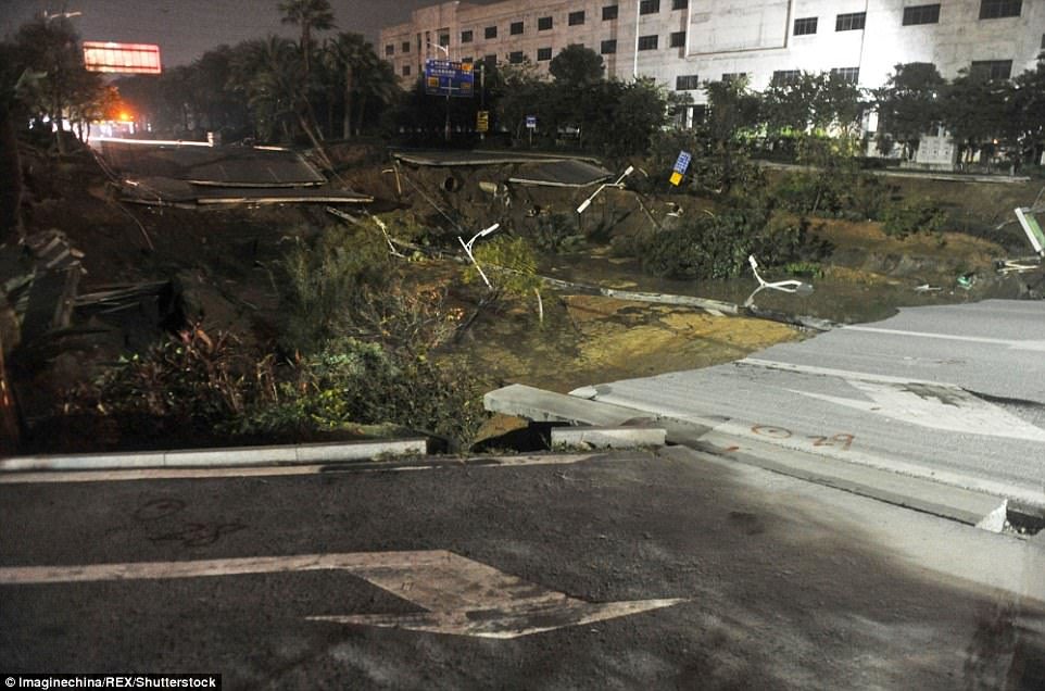 China sinkhole Feb 2018