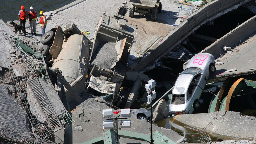 collapsed bridge