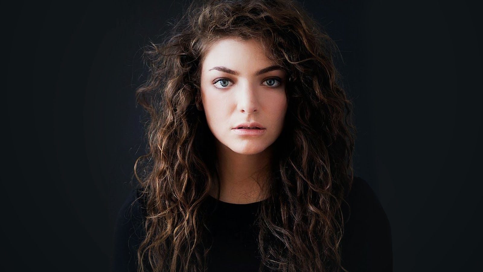 Click to enlarge Lorde