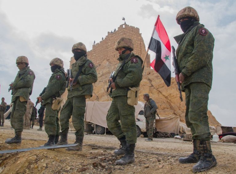 Click to enlarge Syrian army soldiers