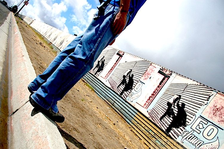 Click to enlarge tiltfence