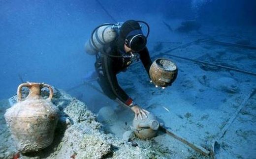 underwater dig crimea