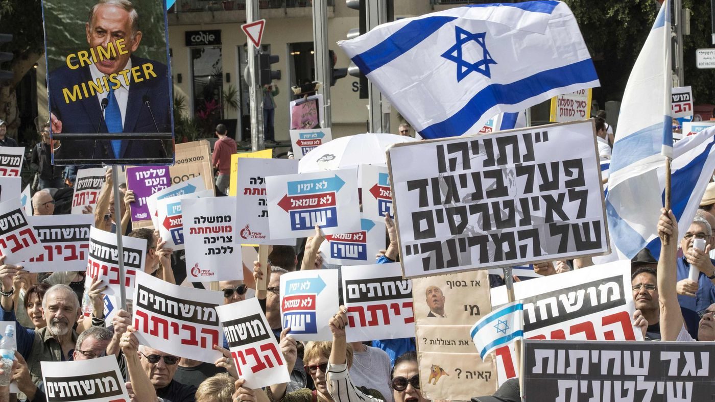 Click to enlarge protest netanyahu corruption
