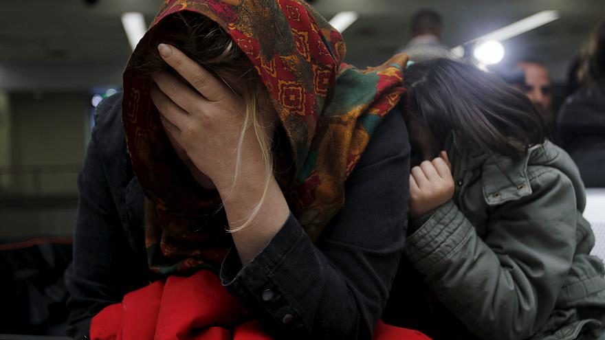 Click to enlarge migrant refugee