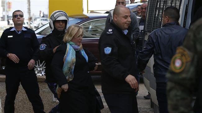 Click to enlarge Palestinian police escort members of a US Congress delegation