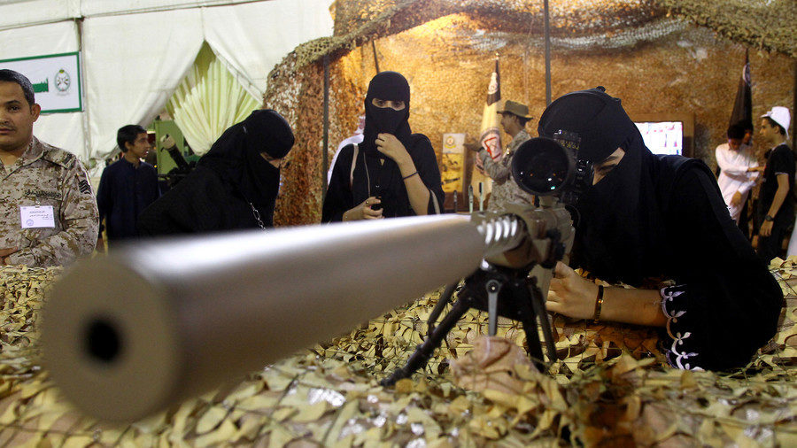 muslim female soldiers