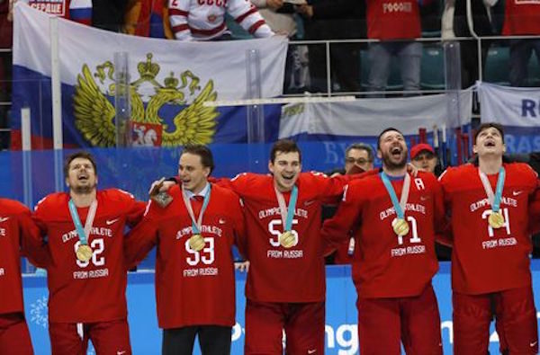 Click to enlarge Russian Olympic hockey team jubilant