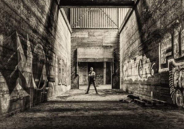 Click to enlarge creepy bad guy alley psychopath