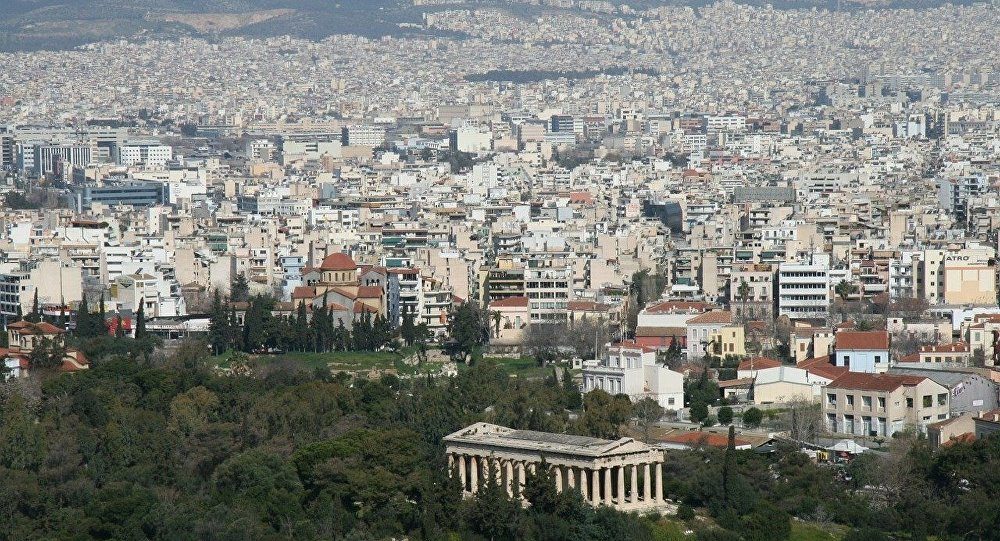 Textile shop in Athens almost destroyed in explosion - bomb suspected (PHOTO)