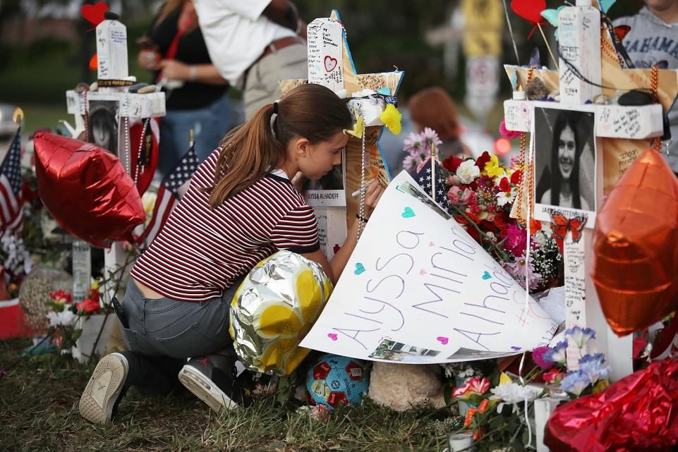Click to enlarge Memorial Florida school shooting
