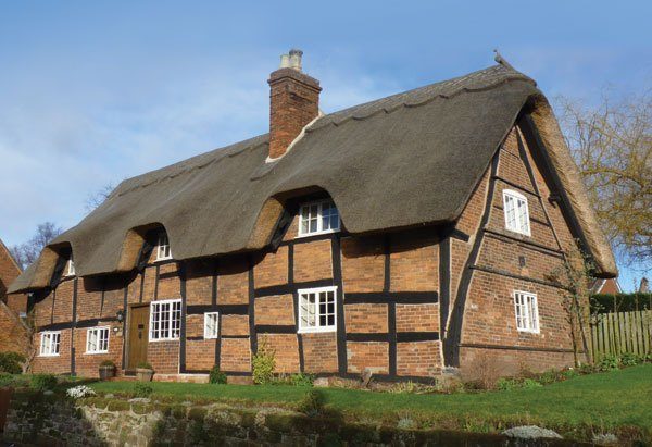Click to enlarge Phoenix Cottage in Warwickshire
