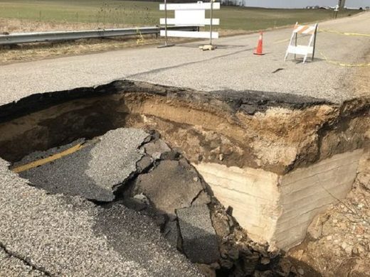 Click to enlarge Sinkhole in rural MI