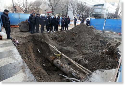 The sinkhole found on the road near Intercontinental Seoul COEX, Thursday