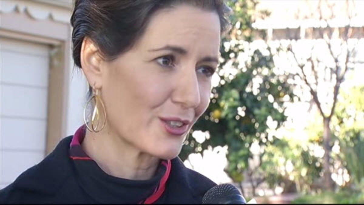 Click to enlarge Oakland Mayor Libby Schaaf