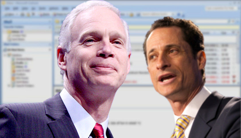 Click to enlarge Ron Johnson, R-Wis Weiner huma abedin