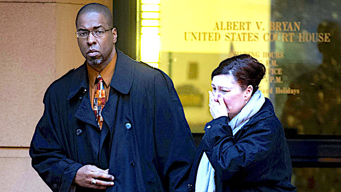 Jeffrey Sterling, Holly Sterling