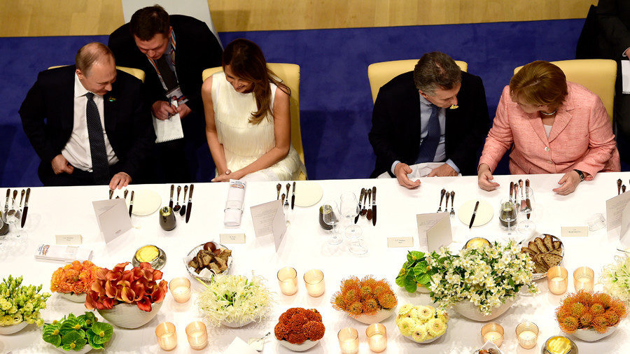 Click to enlarge Putin Melania Trump