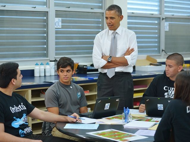 obama talking to highschoolers