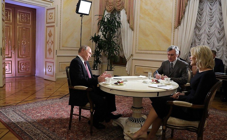 Click to enlarge kelly putin