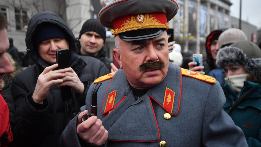 journalist dressed as Stalin