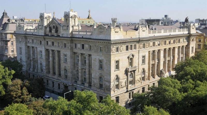 Click to enlarge Hungarian Central Bank