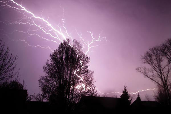 Click to enlarge lightning