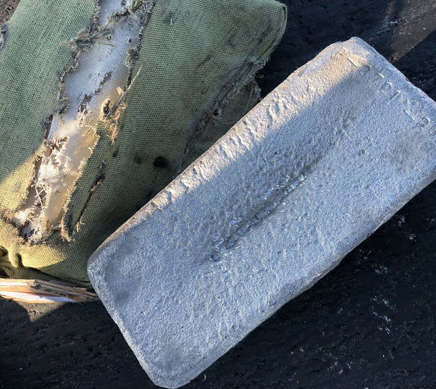 Gold bar