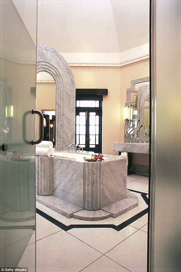 Click to enlarge hillary slip bathtub