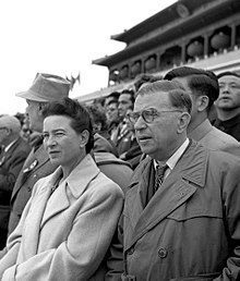 Click to enlarge Simone de Beauvoir and Jean-Paul Sartre in Beijing, 1955