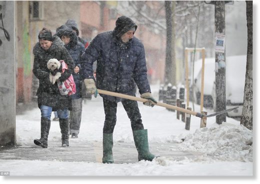 Click to enlarge The Romanian capital of Bucharest was left under a covering of snow and ice, and thirty flights were delayed due to the cold conditions