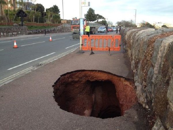 Click to enlarge Torquay sinkhole