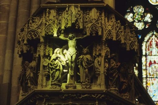 Strasbourg green light equinox
