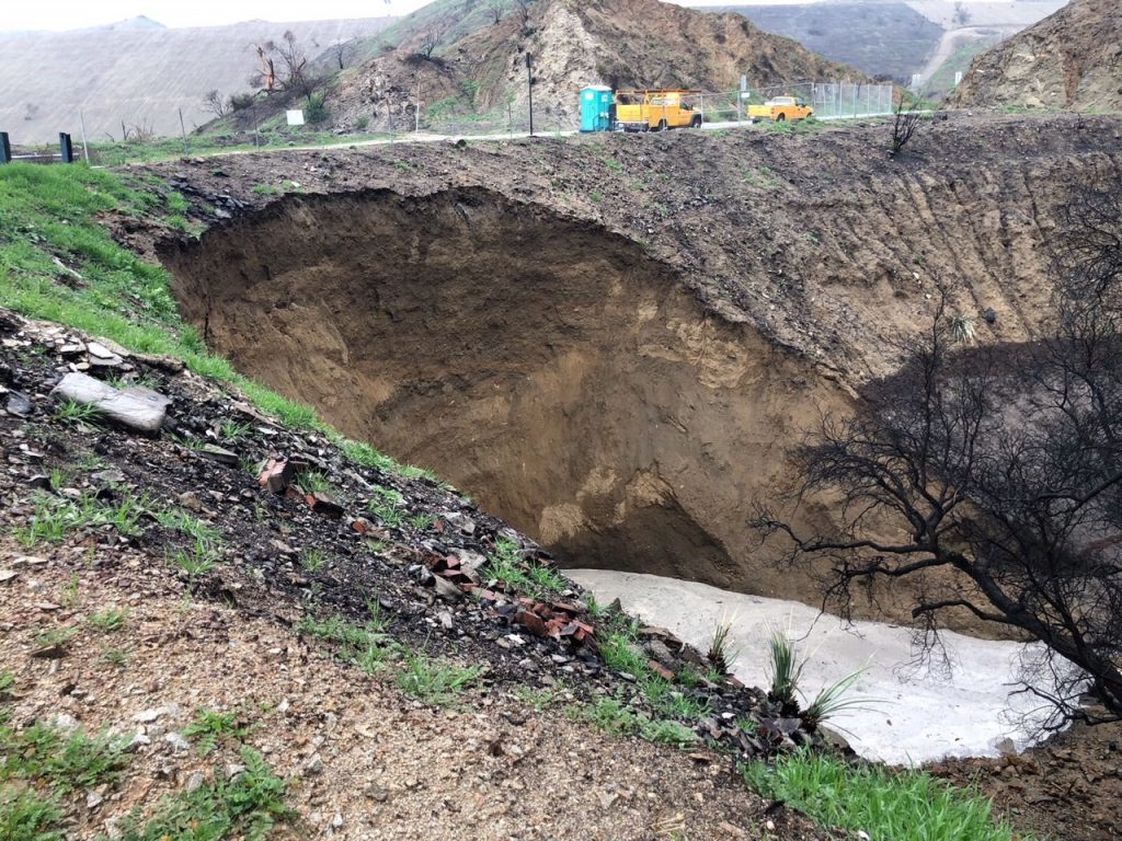 Click to enlarge Landslide in La Tuna Canyon, March 2018.