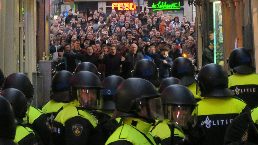 football fans vs police