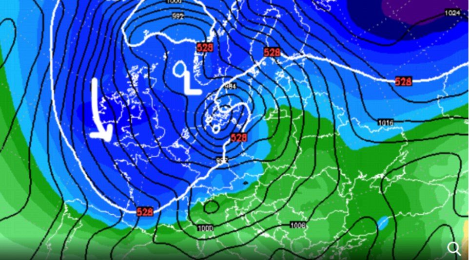 Meteorologists are warning Easter weekend is predicted to be unseasonably chilly, with extreme lows of -9C in places