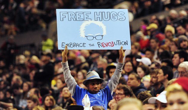 Free Hugs