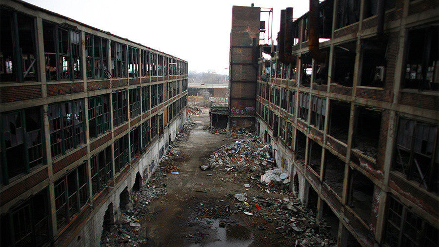 Click to enlarge decaying manufacturing plant