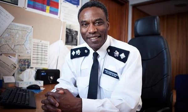 Victor Olisa
