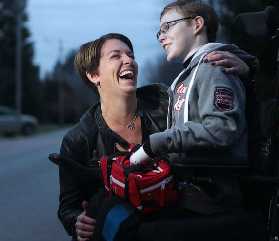 Tina Boileau and Jonathan Pitre when he was 15.