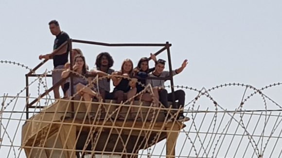 Click to enlarge Israelis gaza