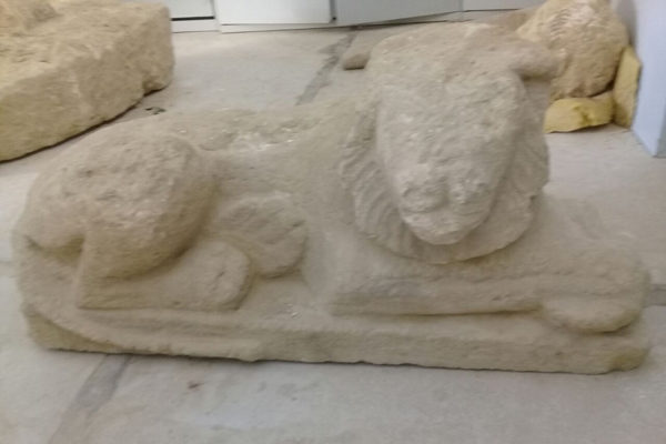 Click to enlarge lion greco roman temple egypt