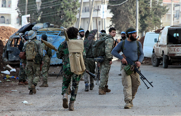 Click to enlarge Syrian fighters