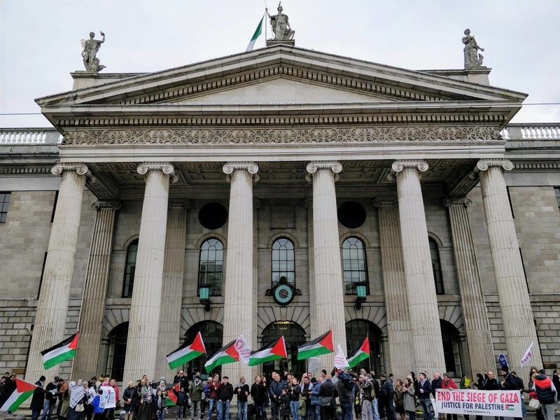 Anti-Israeli Activists in the Dublin rally