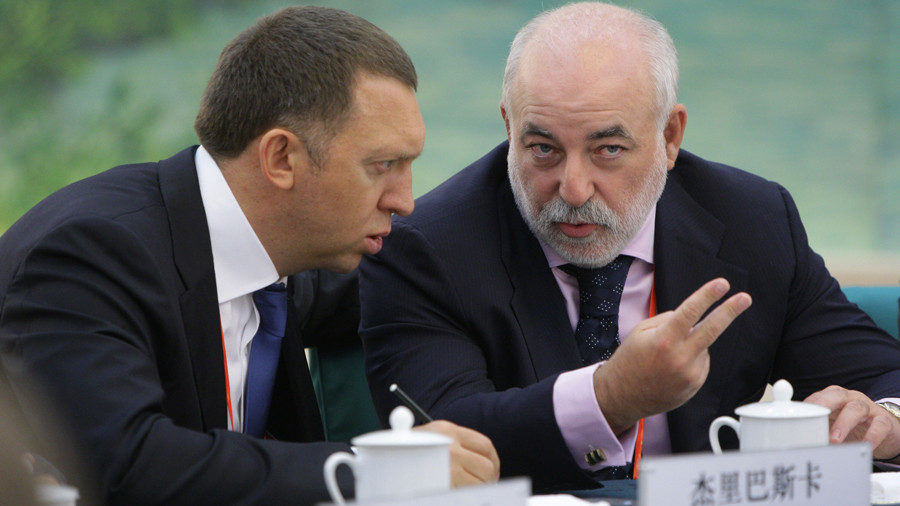 Click to enlarge Head of RUSAL Oleg Deripaska and Victor Vekselberg of Renova Group